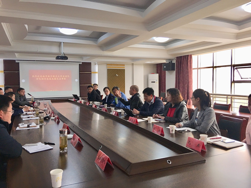 sc_031036_040021.jpg sc_031036_040021.jpg