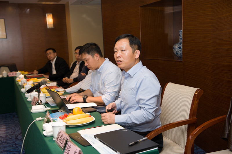 sc_311426_022467.jpg 6 阮新波教授汇报实验室建设情况_副本.jpg