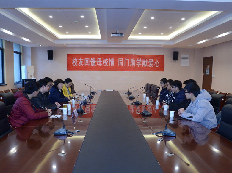 sc_091127_018982.jpg 1.jpg